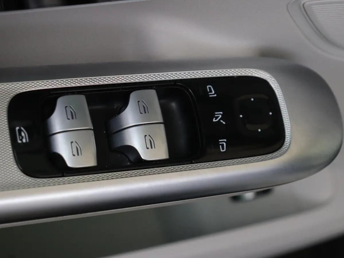 350+ Business Edition 96 kWh /Memory /Distronic Plus /Guard 360 Plus /22KwH AC