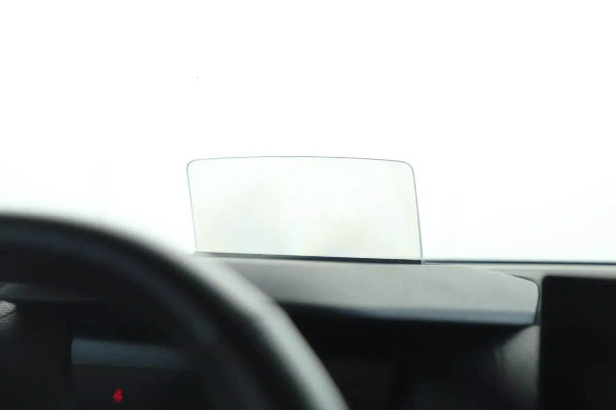1.2 Puretech Feel Pack 131PK Navigatie Achteruitrijcamera Carplay Android LMV Rijstrooksensor Stuur en Stoelverwarming Head up display