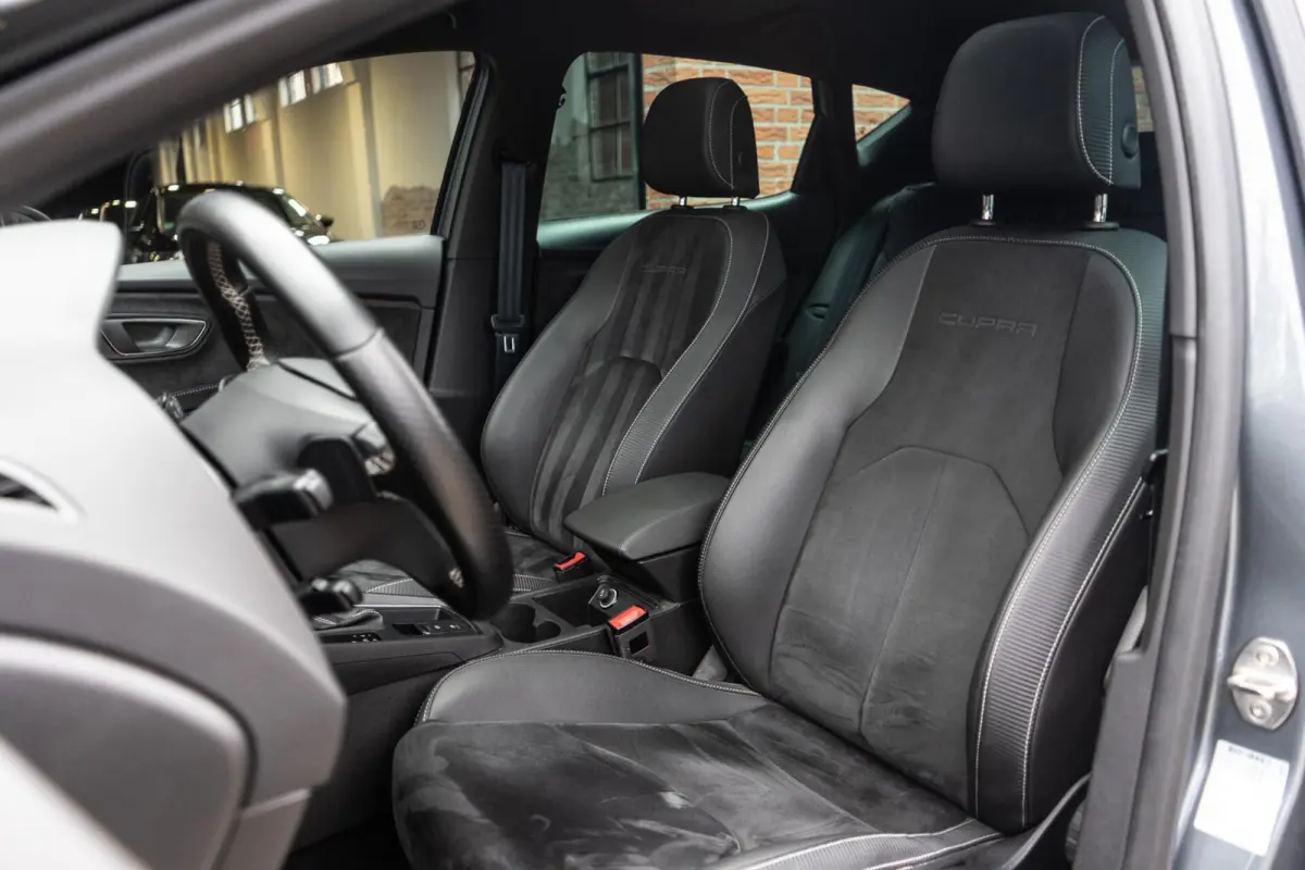 2.0 TSI CUPRA 300 Pano / Beats / DCC