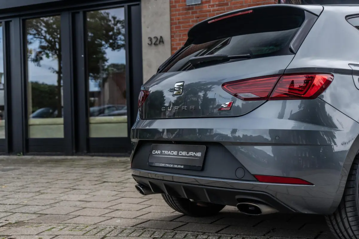 2.0 TSI CUPRA 300 Pano / Beats / DCC