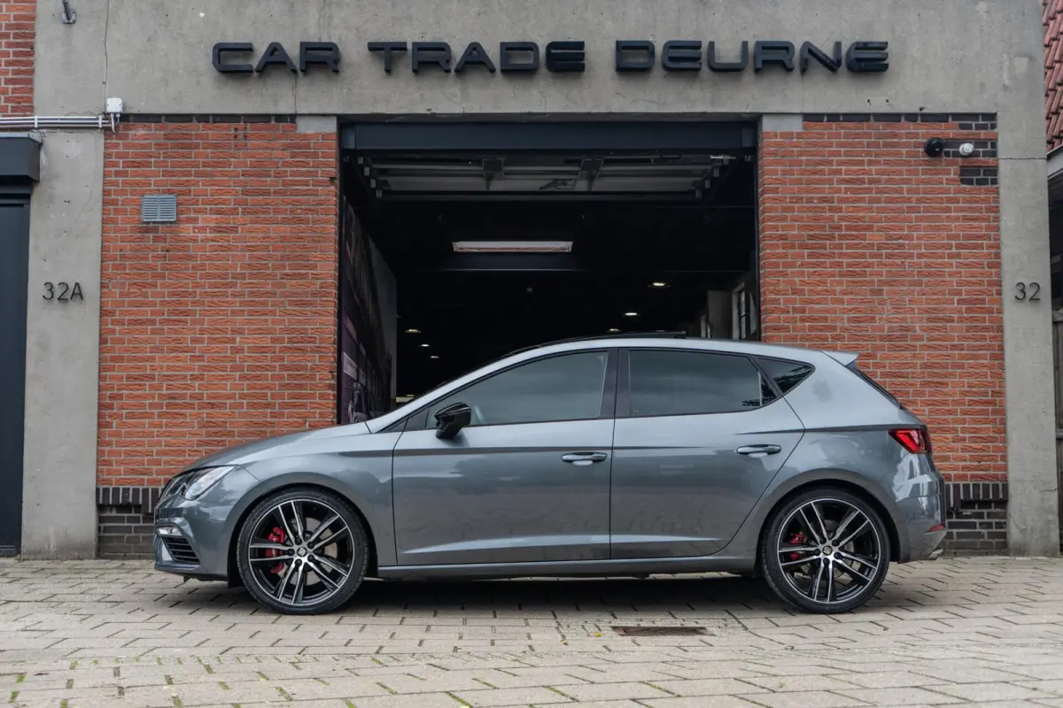 2.0 TSI CUPRA 300 Pano / Beats / DCC