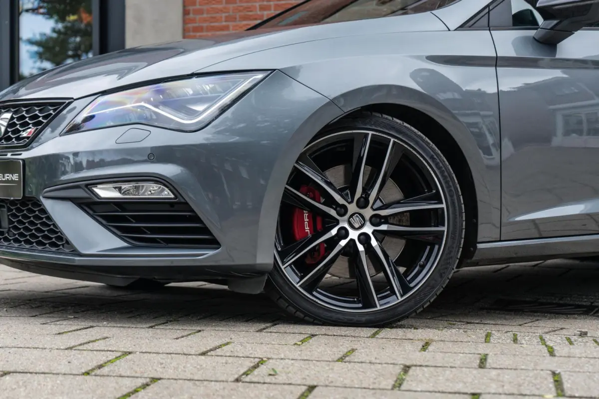 2.0 TSI CUPRA 300 Pano / Beats / DCC