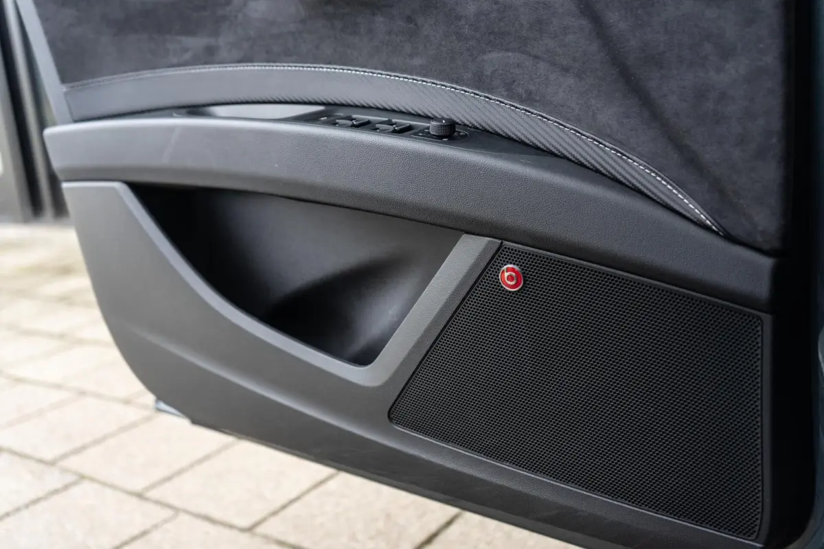 2.0 TSI CUPRA 300 Pano / Beats / DCC