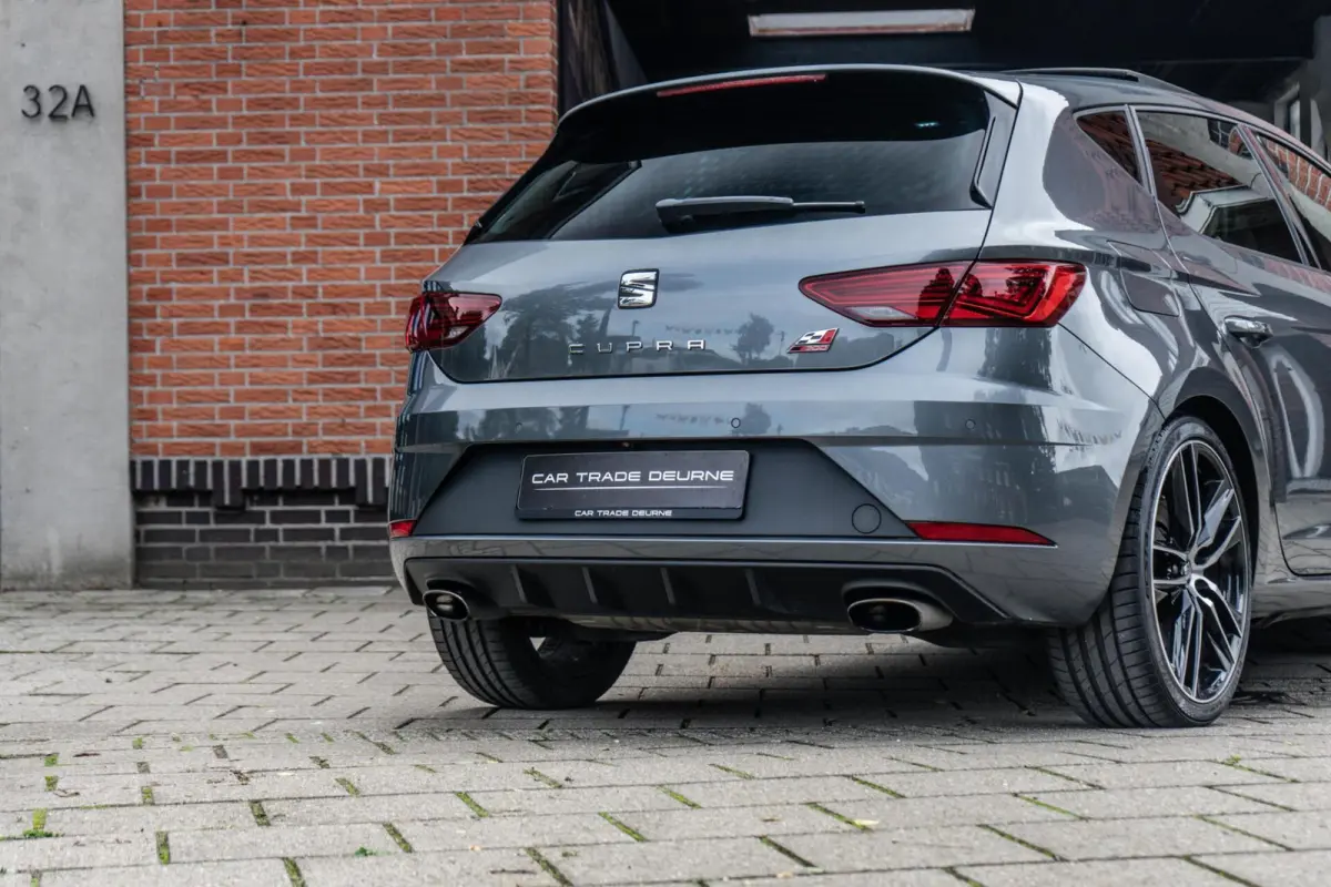 2.0 TSI CUPRA 300 Pano / Beats / DCC