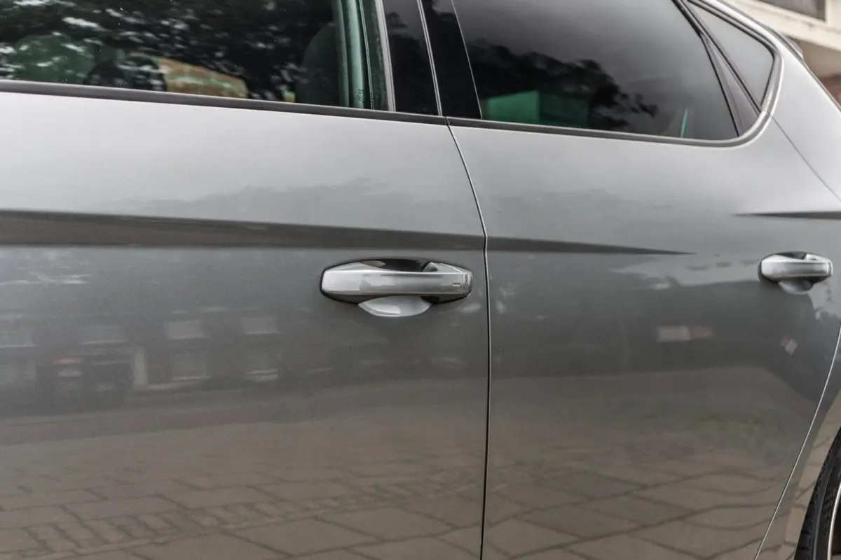 2.0 TSI CUPRA 300 Pano / Beats / DCC