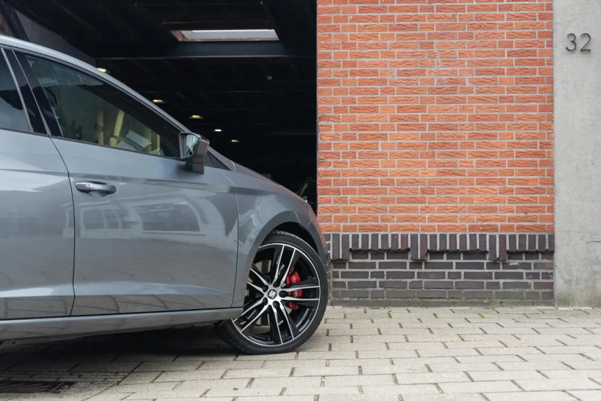 2.0 TSI CUPRA 300 Pano / Beats / DCC