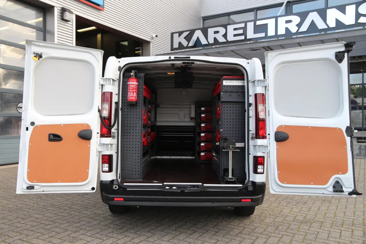 2.0 DCI 130 | L1H1 | Werkplaats inrichting | Navi | Clima..