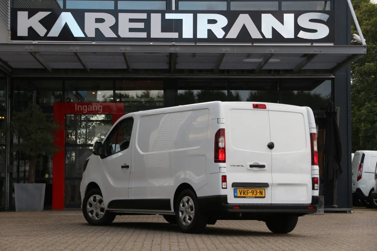 2.0 DCI 130 | L1H1 | Werkplaats inrichting | Navi | Clima..