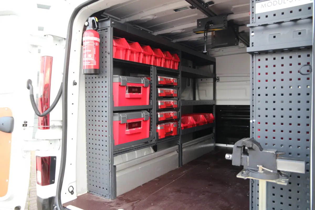 2.0 DCI 130 | L1H1 | Werkplaats inrichting | Navi | Clima..
