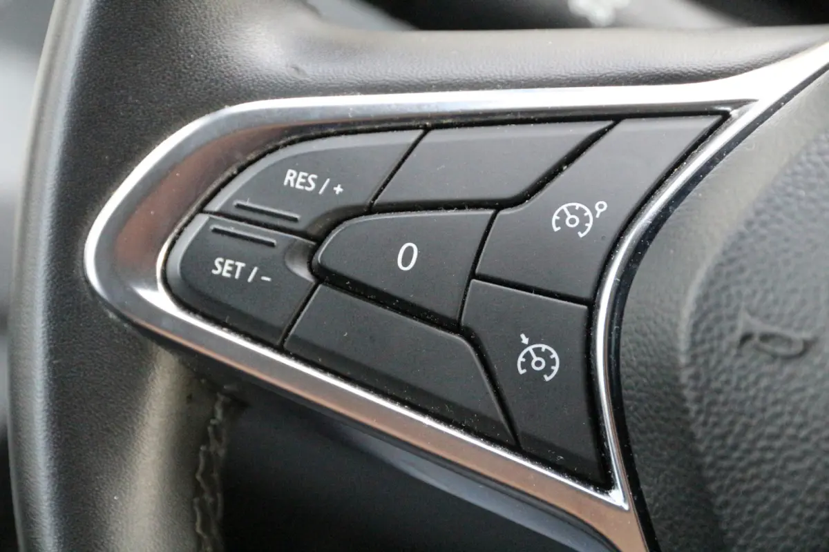 2.0 DCI 130 | L1H1 | Werkplaats inrichting | Navi | Clima..