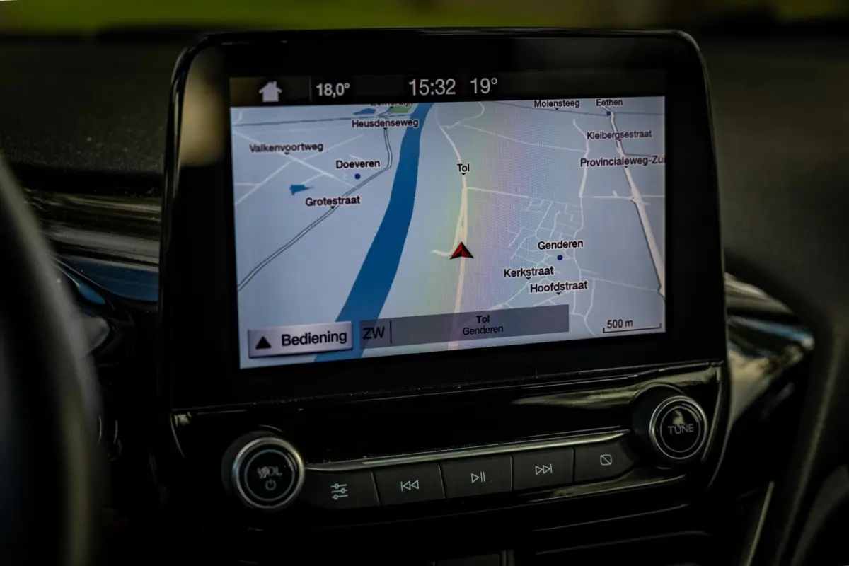1.0 EcoBoost Titanium |Nap |B&O |Camera |Keyless