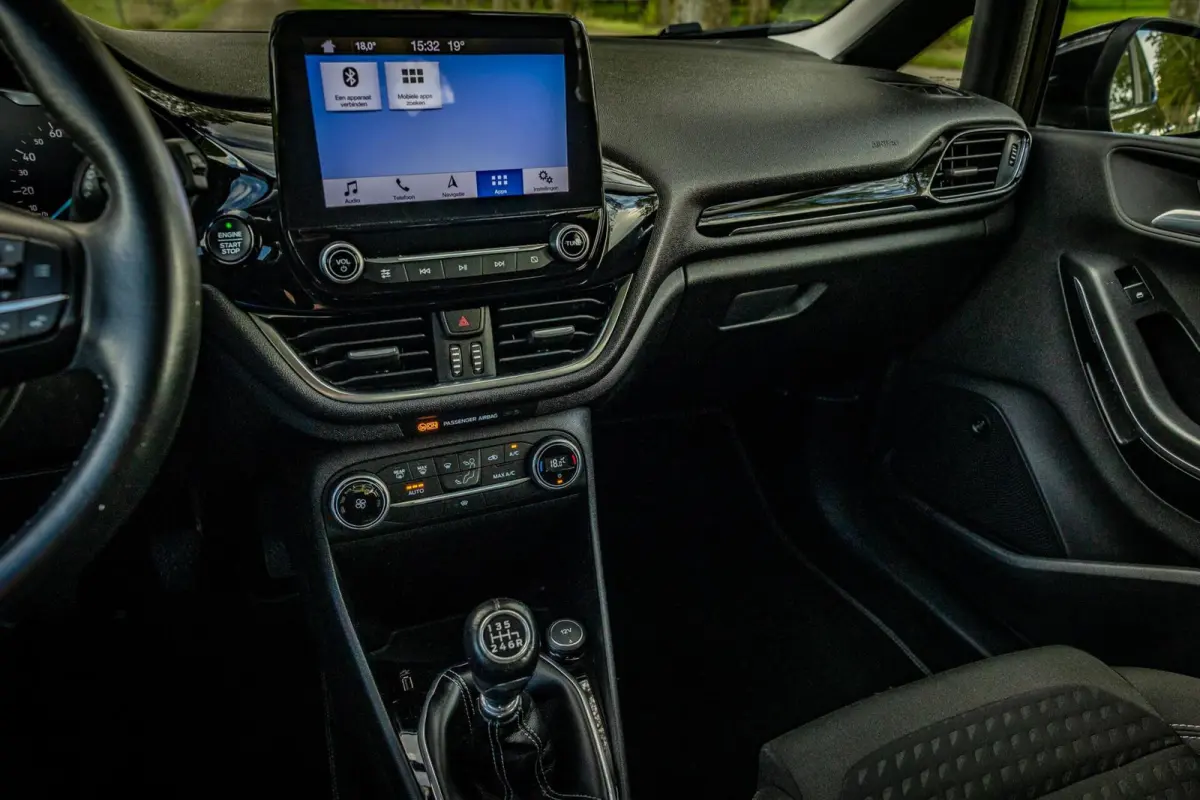 1.0 EcoBoost Titanium |Nap |B&O |Camera |Keyless