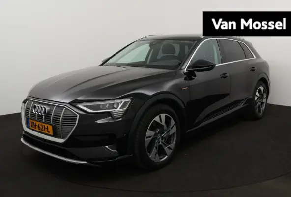 e-tron 55 quattro advanced 95 kWh 408 PK | Navigatie | Leder | Memory stoel | Lichtmetalen velgen | Adaptive cruise control | Camera | Parkeersensoren | Elektrische Kofferklep |