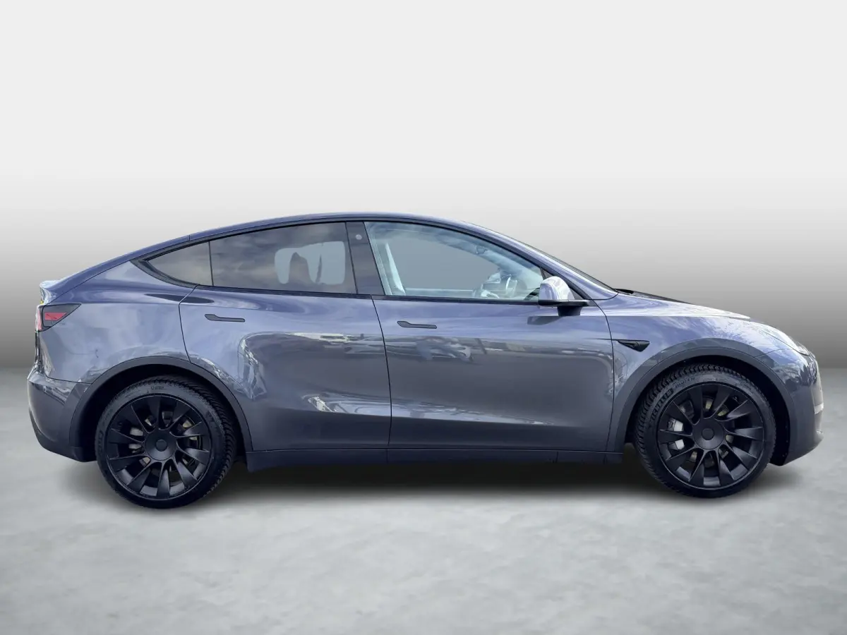 Long Range AWD 75 kWh SOH 92,7% | Autopilot | 20'' LM ( € 2.300 ) | 3 Fase | Stoelverwarming Voor & Achter |  Panoramadak |