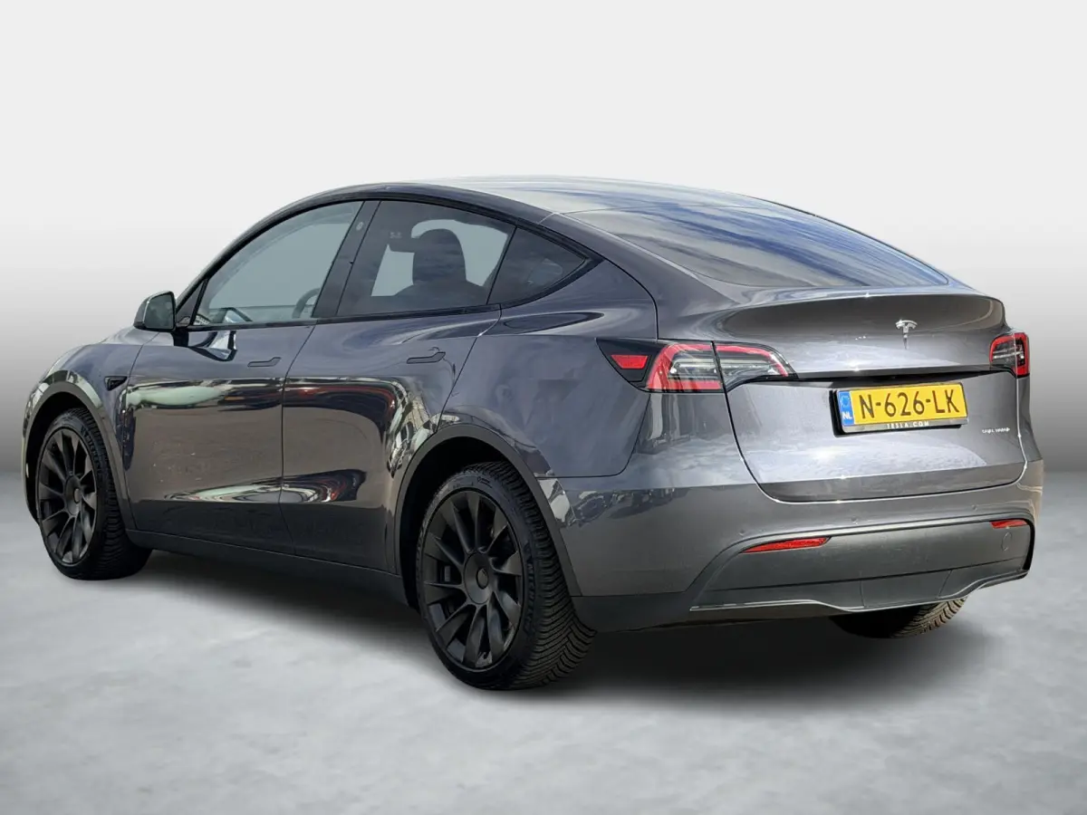 Long Range AWD 75 kWh SOH 92,7% | Autopilot | 20'' LM ( € 2.300 ) | 3 Fase | Stoelverwarming Voor & Achter |  Panoramadak |