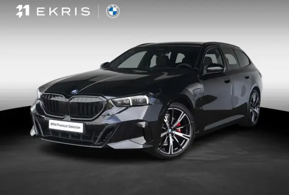 530e | M Sportpakket Pro | Comfort Access | Driving Assistant Professional | 20 inch | Panoramadak | Harman Kardon | Stuurwielrand verwarmd | Trekhaak