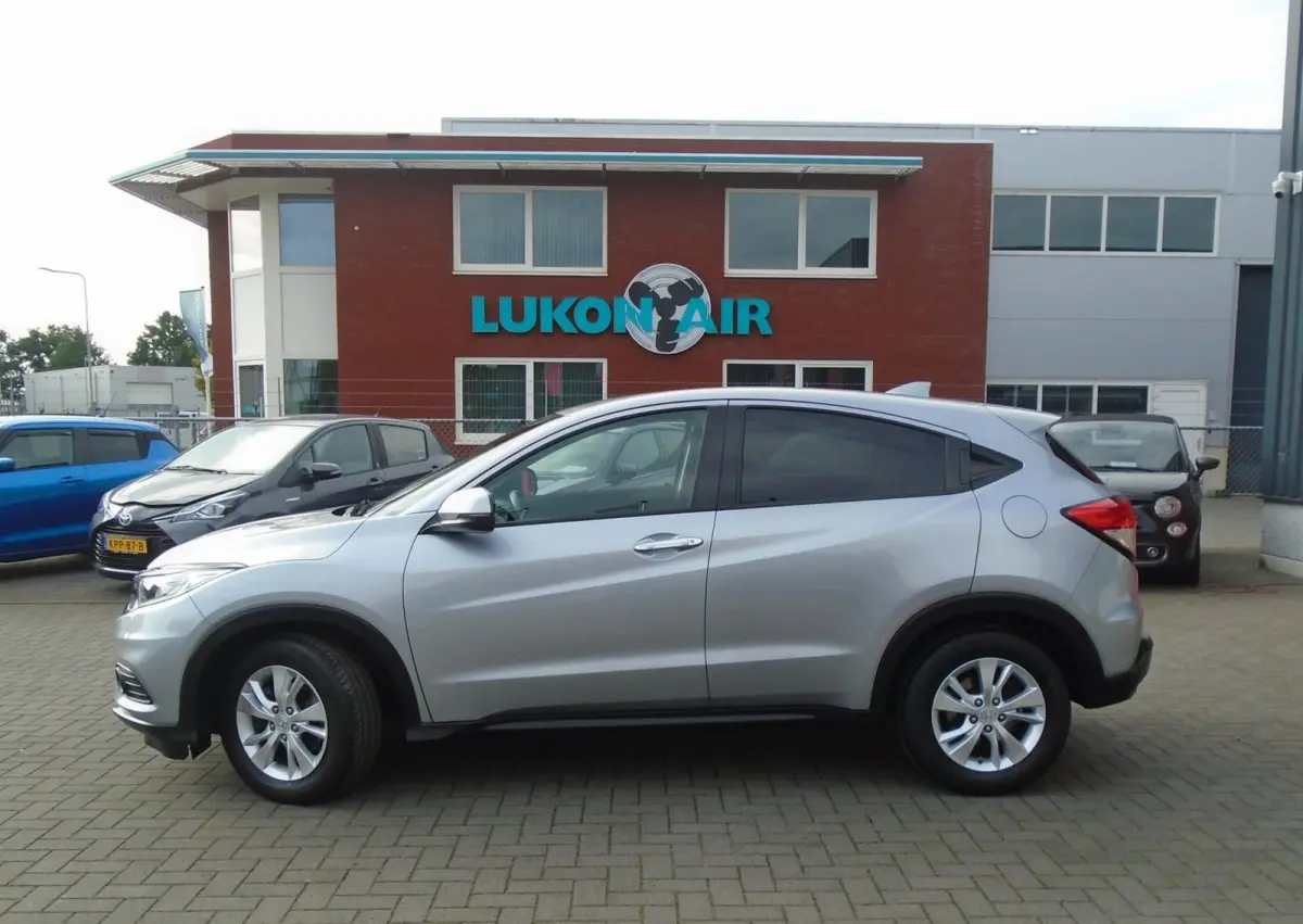 1.5 i-VTEC Business Edition,Automaat,Navi,Camera