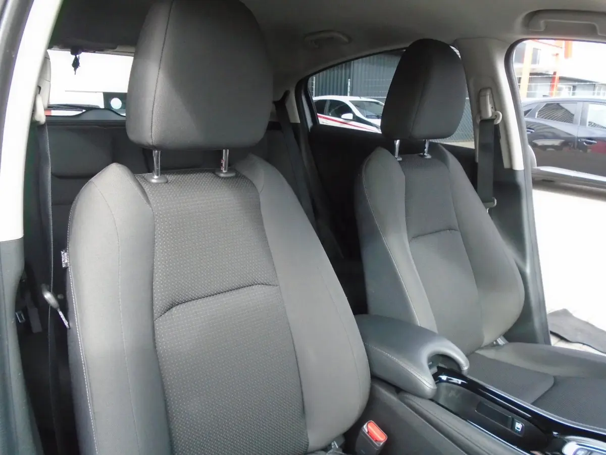 1.5 i-VTEC Business Edition,Automaat,Navi,Camera