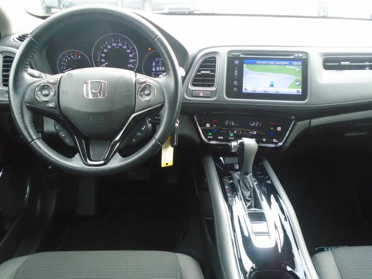 1.5 i-VTEC Business Edition,Automaat,Navi,Camera