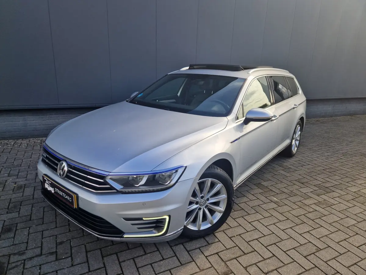 1.4 TSI GTE Highline /Org NL/Pano/Led