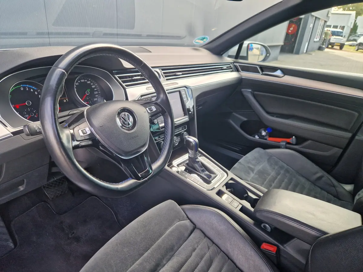 1.4 TSI GTE Highline /Org NL/Pano/Led