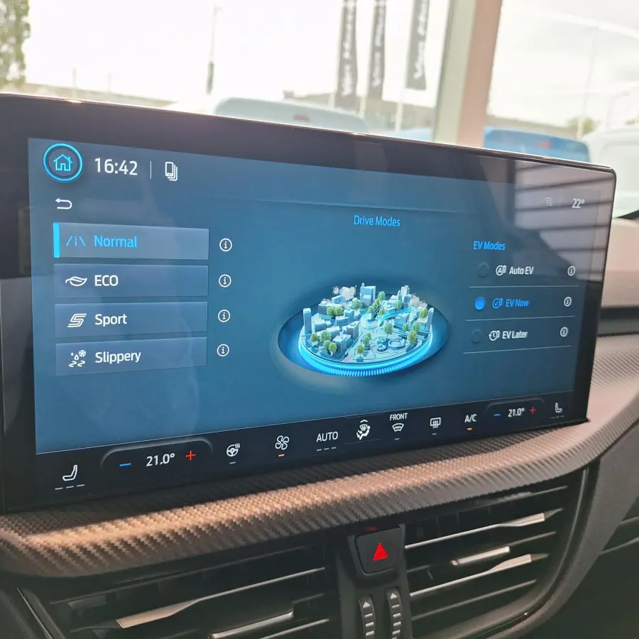 2.5 PHEV ST-Line X | €9150,- Voordeel! | Direct Leverbaar! | Elekt. Trekhaak | Draadloos Laden | BLIS | Adaptive Cruise Control | Stoel/Stuur/Voorruitverwarming |