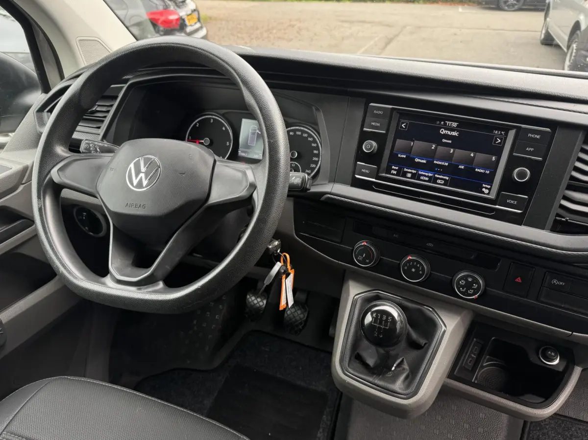 2.0 TDI L2H1 | Cruise | Carplay | PDC