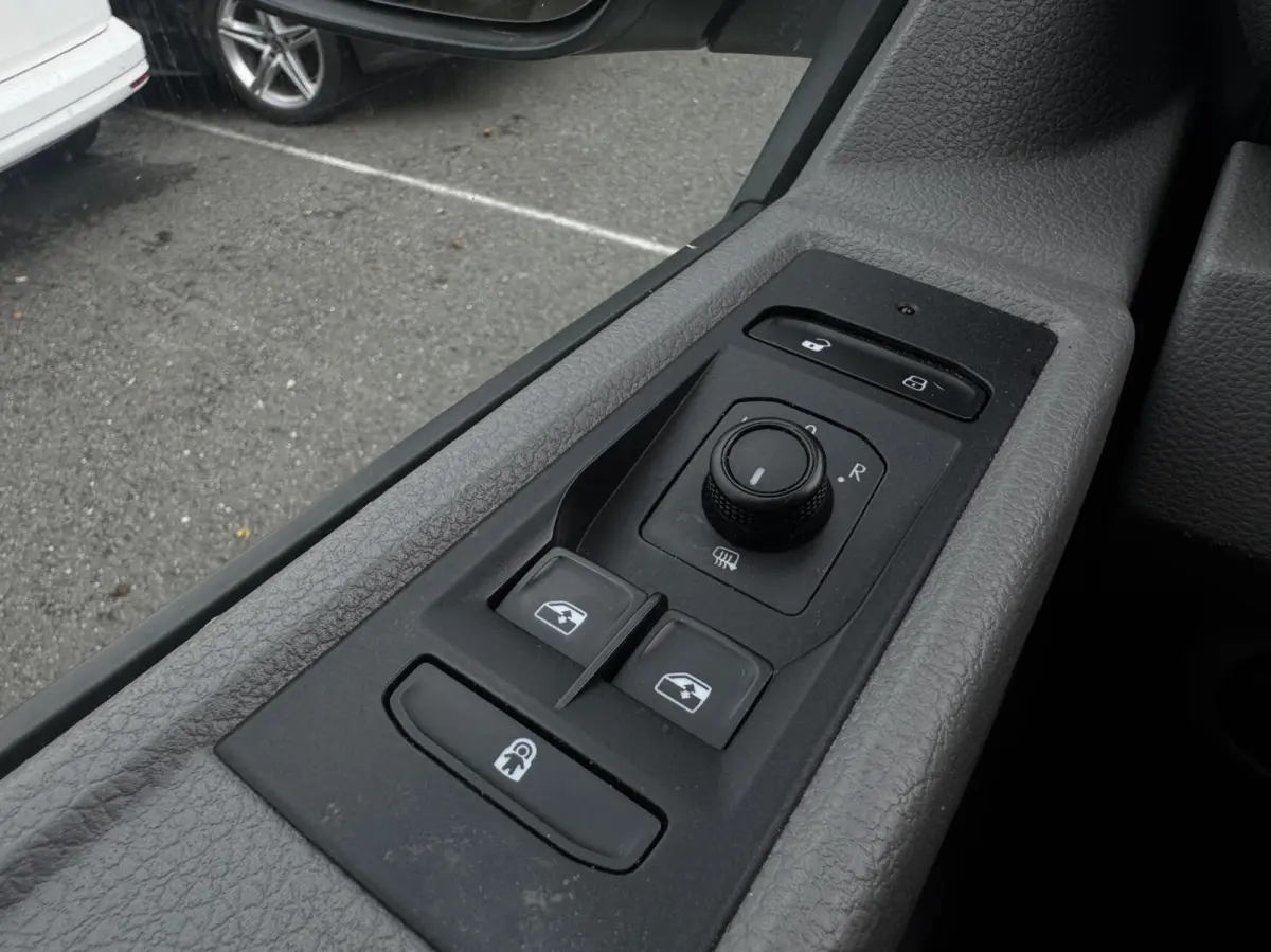 2.0 TDI L2H1 | Cruise | Carplay | PDC