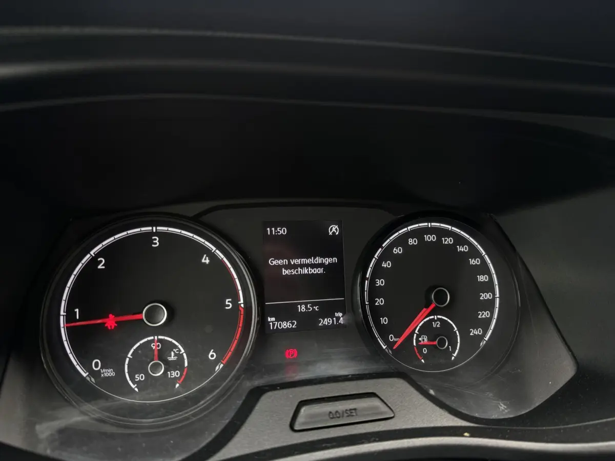 2.0 TDI L2H1 | Cruise | Carplay | PDC