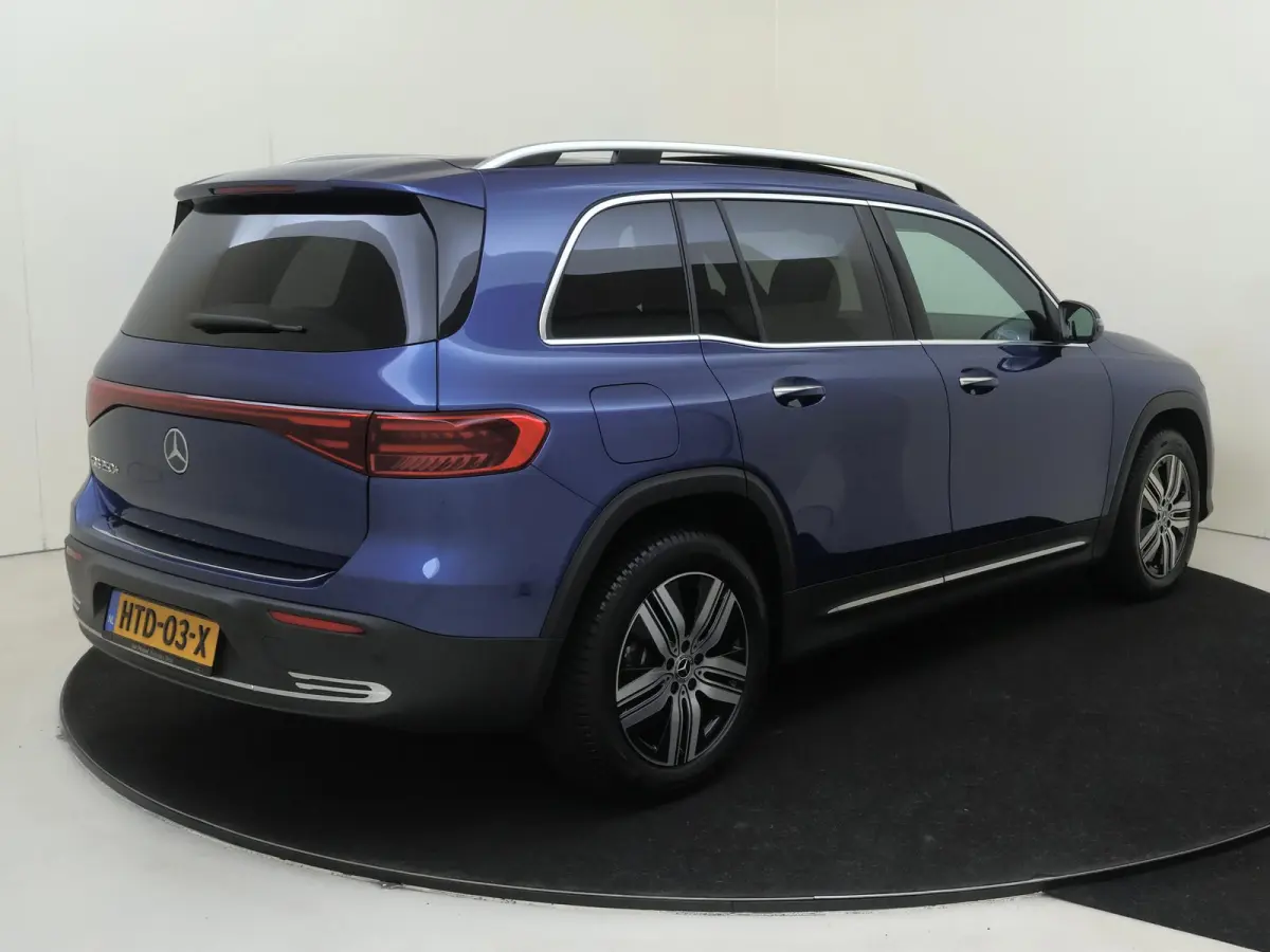 250+ Luxury Line LIMITED 71 kWh Premium Pakket /Panoramadak /Keyless-Go /CarPlay /10.198 KM!
