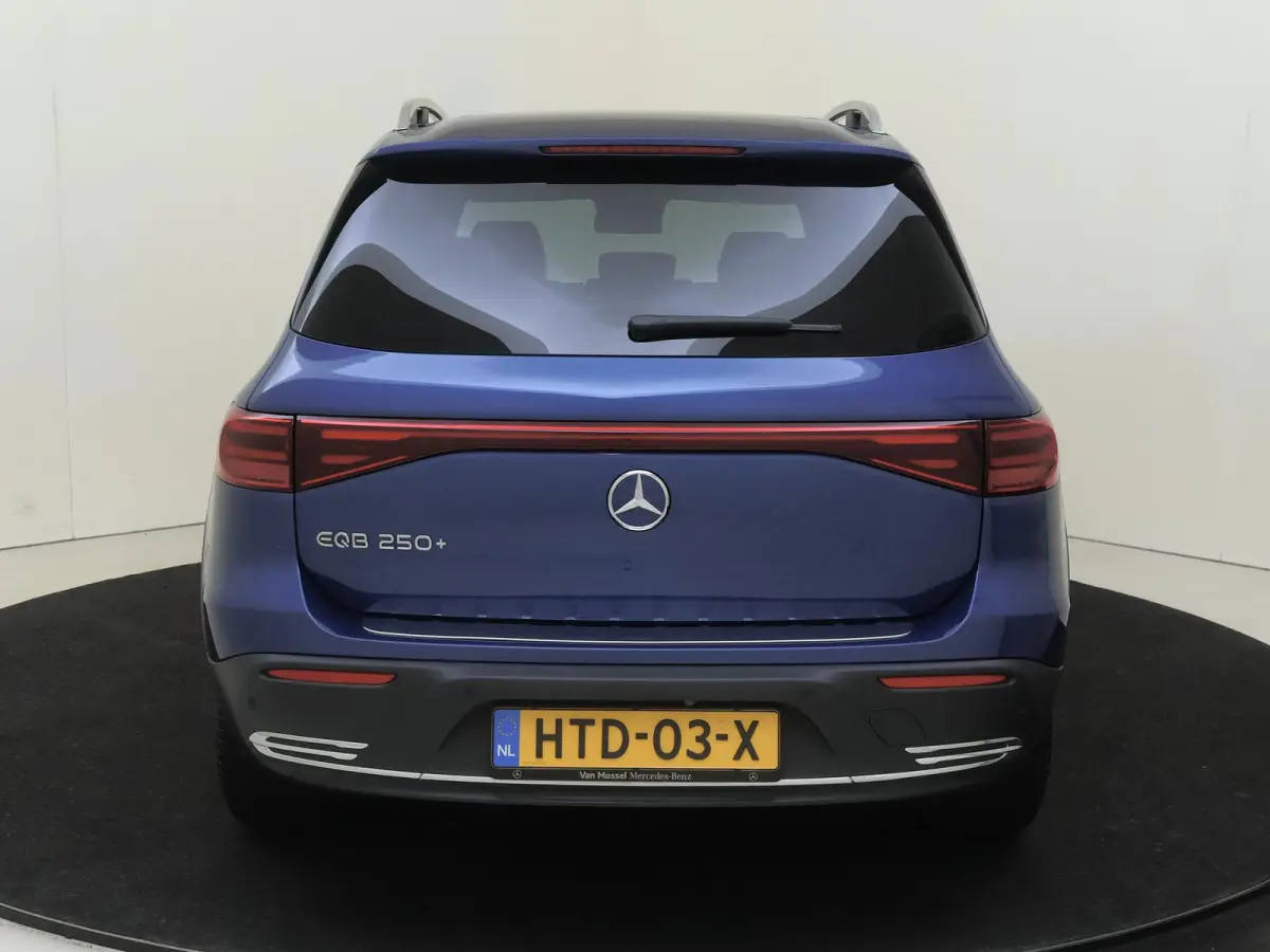 250+ Luxury Line LIMITED 71 kWh Premium Pakket /Panoramadak /Keyless-Go /CarPlay /10.198 KM!