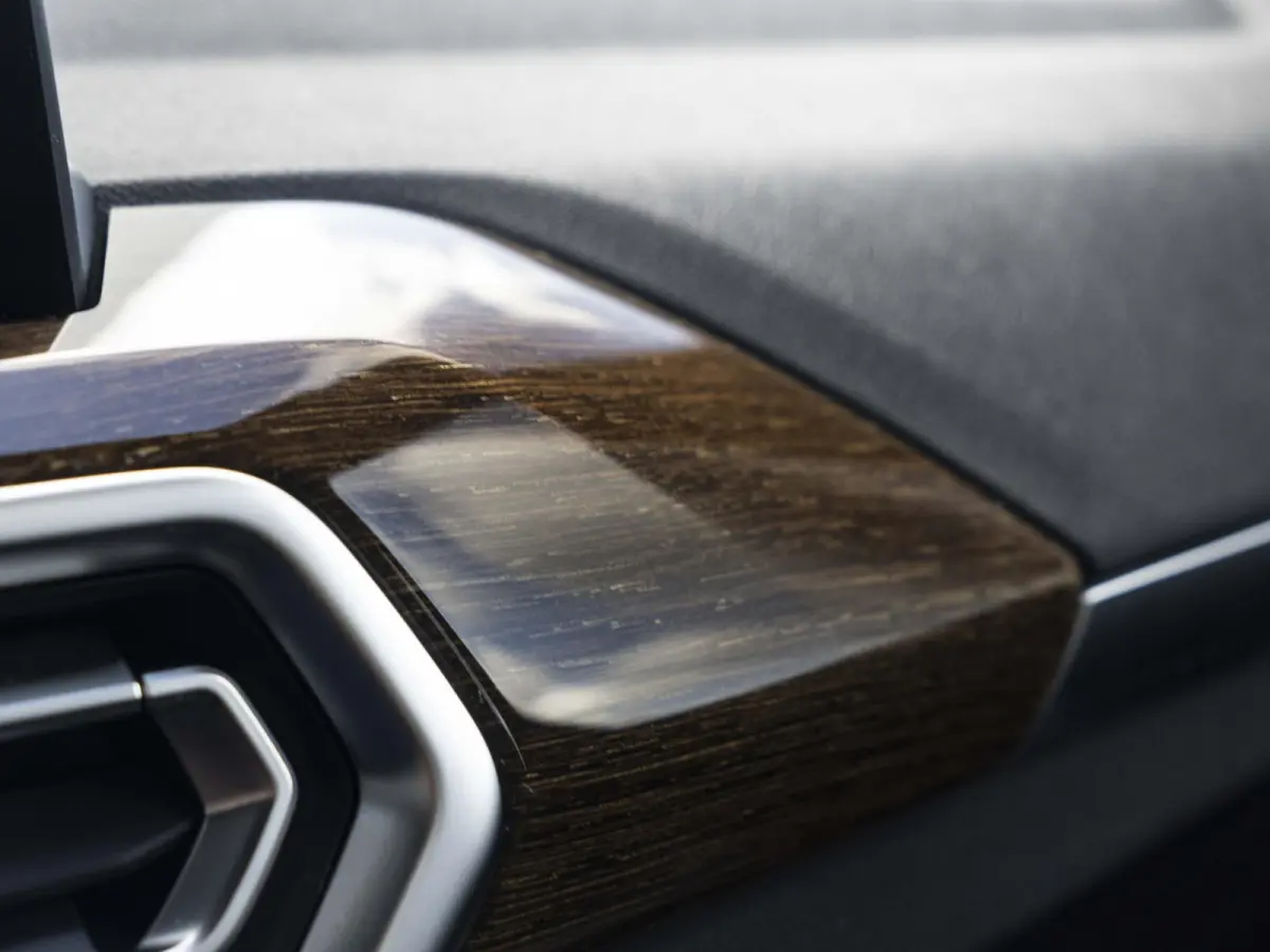 xDrive30e | High Executive | 19 inch | Comfort Access | Panoramadak | Driving Assistant | BMW Laserlight | Head Up Display | HIFI