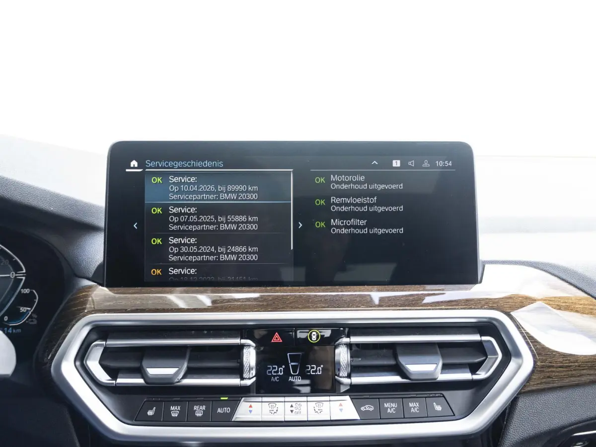xDrive30e | High Executive | 19 inch | Comfort Access | Panoramadak | Driving Assistant | BMW Laserlight | Head Up Display | HIFI
