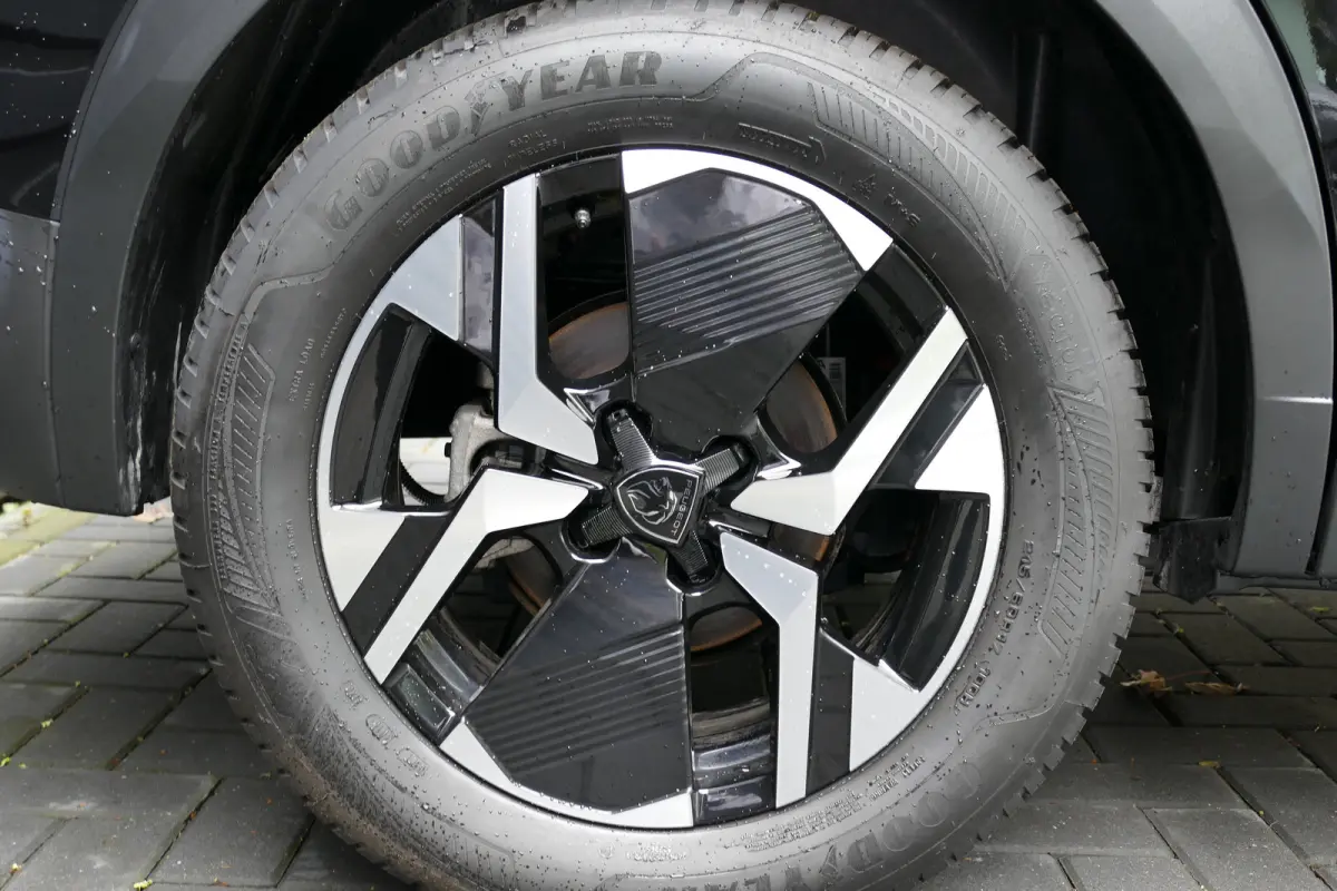 136PK 50KWH GT / CAMERA V+A / KEYLESS / FULL-LED / 17"LMV /  NAVI / CLIMA / PDC / BLUETOOTH / CRUISECONTROL / 1E EIGENAAR / SCHITTERENDE STAAT !!