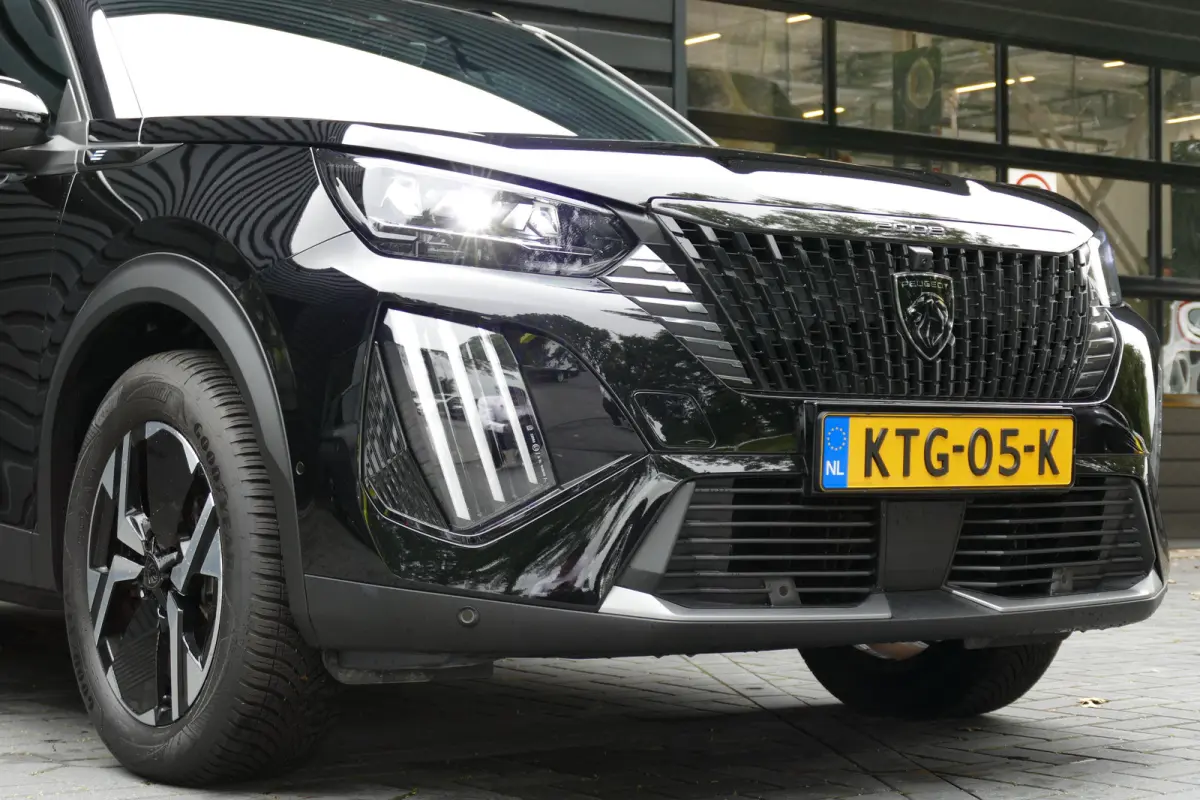 136PK 50KWH GT / CAMERA V+A / KEYLESS / FULL-LED / 17"LMV /  NAVI / CLIMA / PDC / BLUETOOTH / CRUISECONTROL / 1E EIGENAAR / SCHITTERENDE STAAT !!