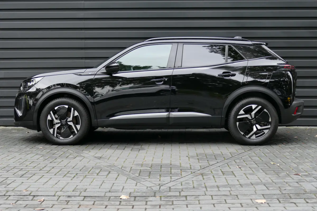 136PK 50KWH GT / CAMERA V+A / KEYLESS / FULL-LED / 17"LMV /  NAVI / CLIMA / PDC / BLUETOOTH / CRUISECONTROL / 1E EIGENAAR / SCHITTERENDE STAAT !!