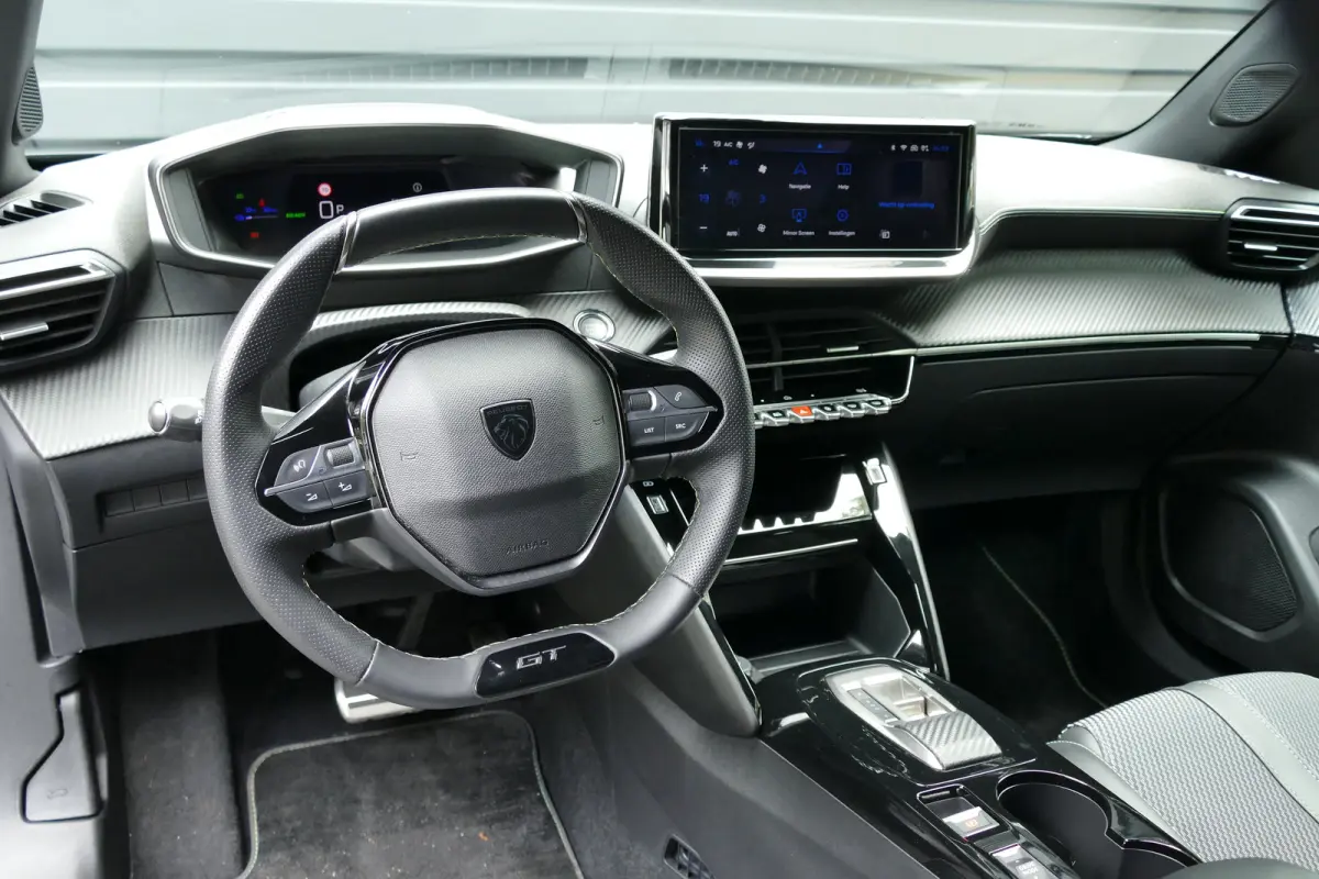 136PK 50KWH GT / CAMERA V+A / KEYLESS / FULL-LED / 17"LMV /  NAVI / CLIMA / PDC / BLUETOOTH / CRUISECONTROL / 1E EIGENAAR / SCHITTERENDE STAAT !!