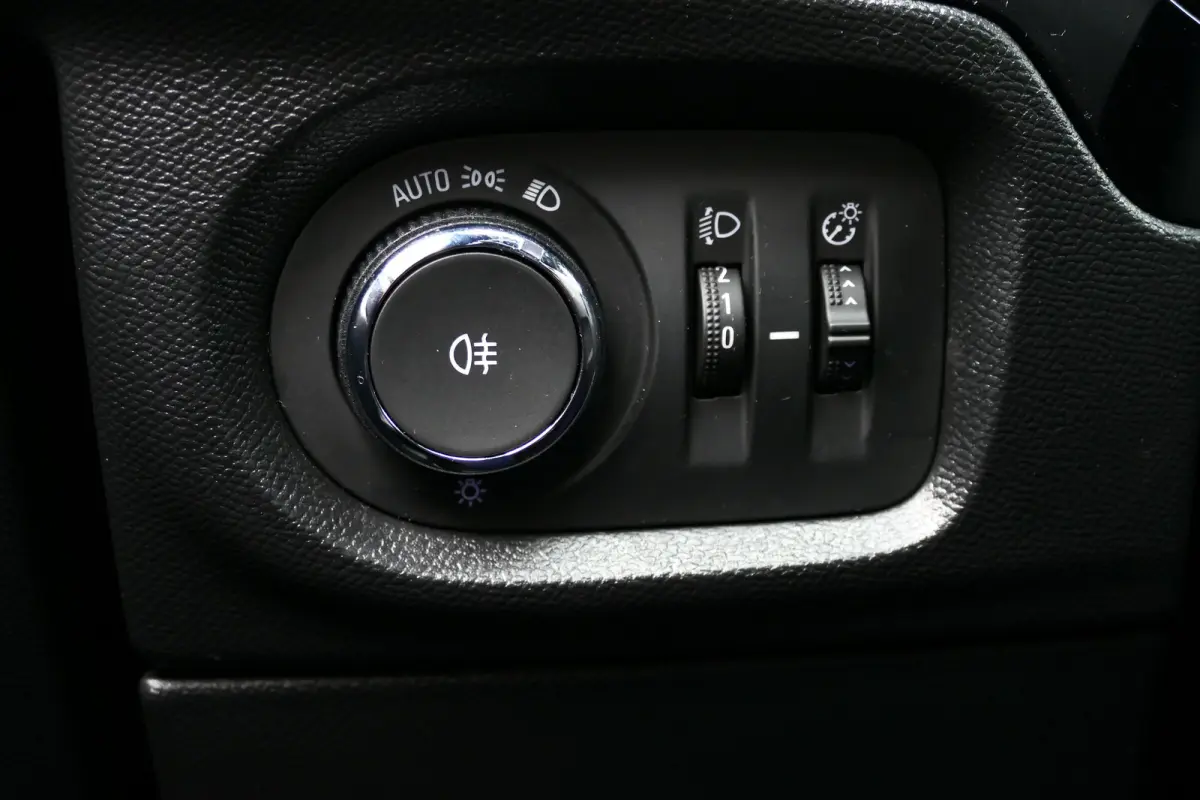 1.2 TURBO 100PK GS / CAMERA / LED / 17"LMV / NAVI / AIRCO / PDC / BLUETOOTH / CRUISECONTROL / 1E EIGENAAR / SCHITTERENDE STAAT !!