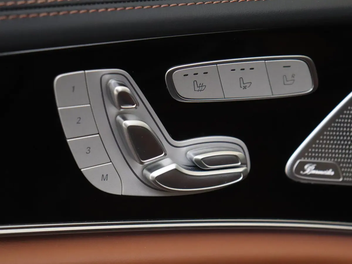 AMG 43 4MATIC+ Premium Plus MANUFAKTUR grafietgrijs magno /Memory /Rijassistentiepakket /Massage stoelen