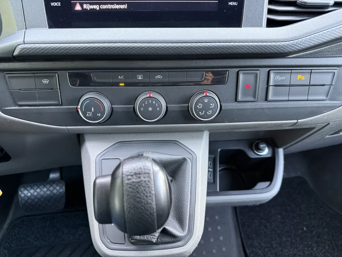 2.0 TDI L2H1 28 ZB-Edition | NL-auto | 1e Eig | Carplay | Camera | Trekhaak