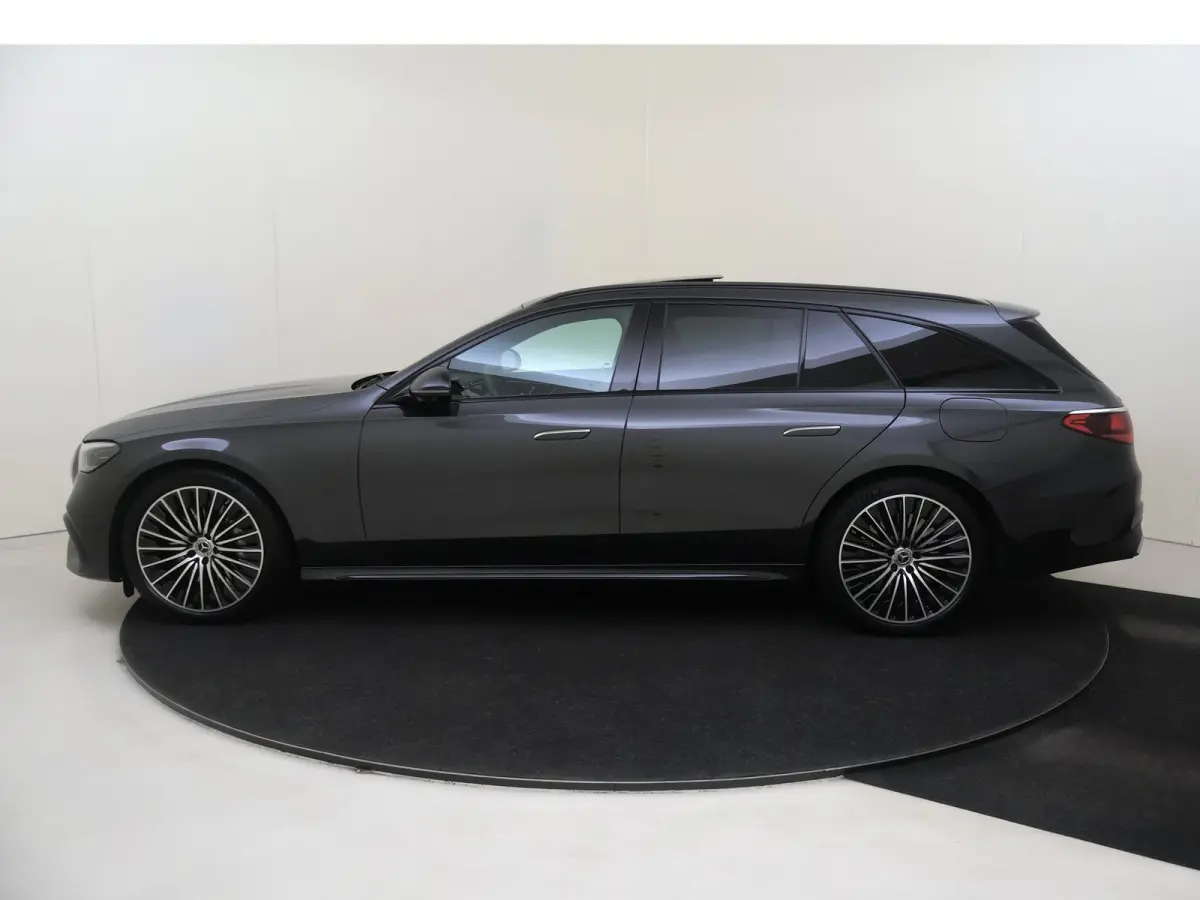 300 e Sport Edition /Panoramadak /Memory /Superscreen /360 Camera /Distronic /20 Inch