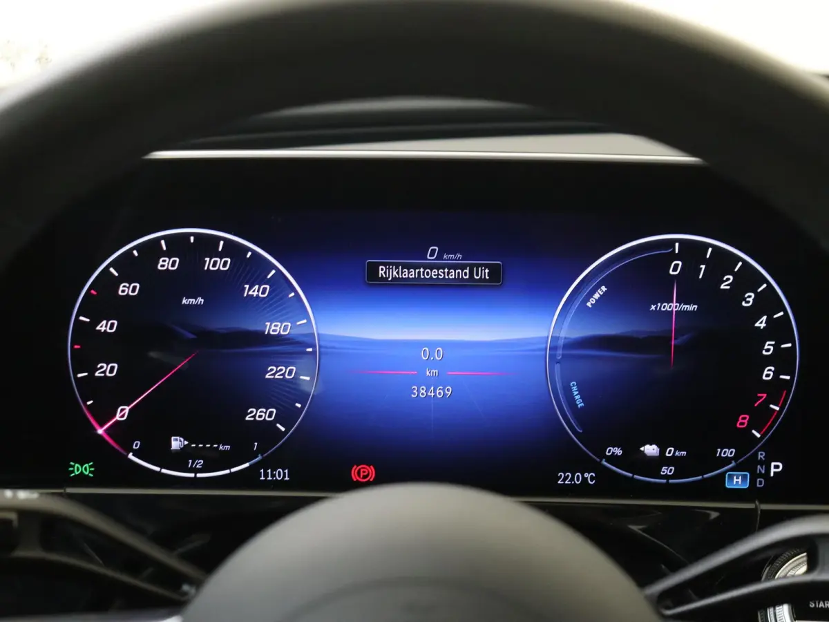 300 e Sport Edition /Panoramadak /Memory /Superscreen /360 Camera /Distronic /20 Inch