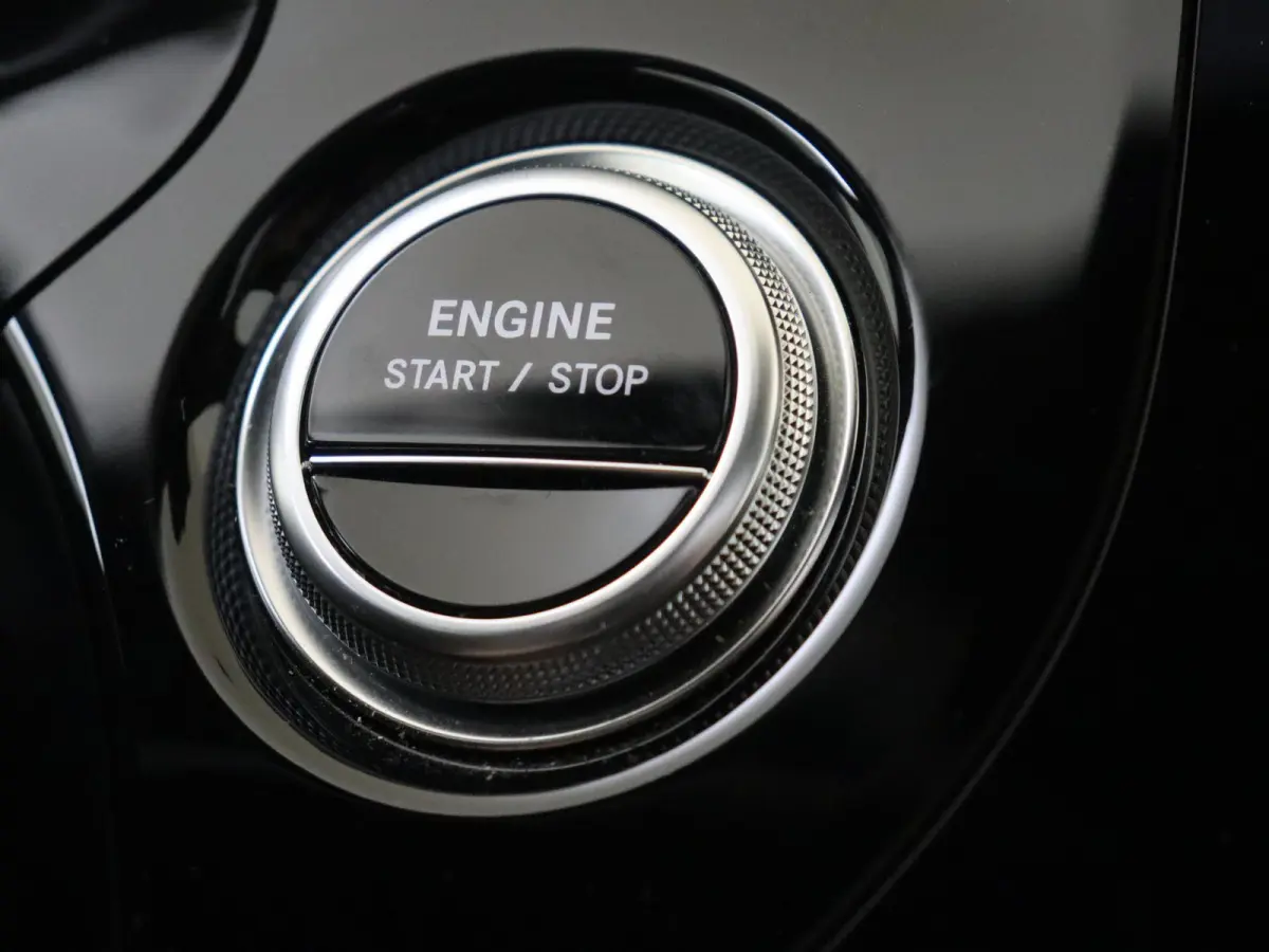 300 e Sport Edition /Panoramadak /Memory /Superscreen /360 Camera /Distronic /20 Inch