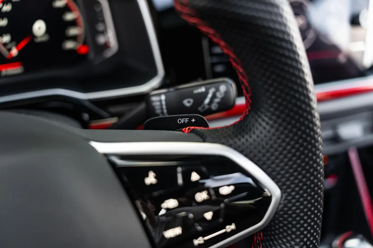 2.0 TSI GTI Pano DSG ACC Stoelverw