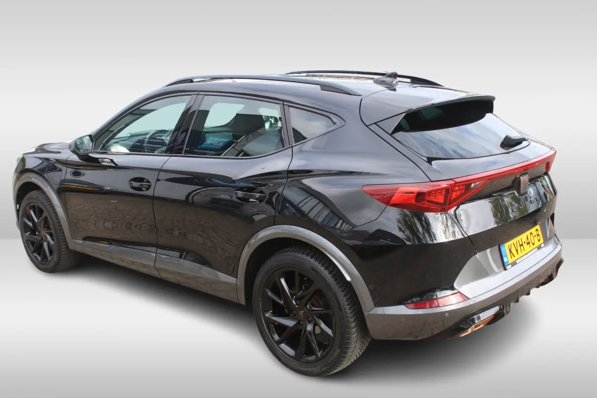 1.4 TSI e-Hybrid Essential Apple Carplay/Android Auto l Voorstoelen verwarmd l Keyless entry / start l stuur verwarmd
