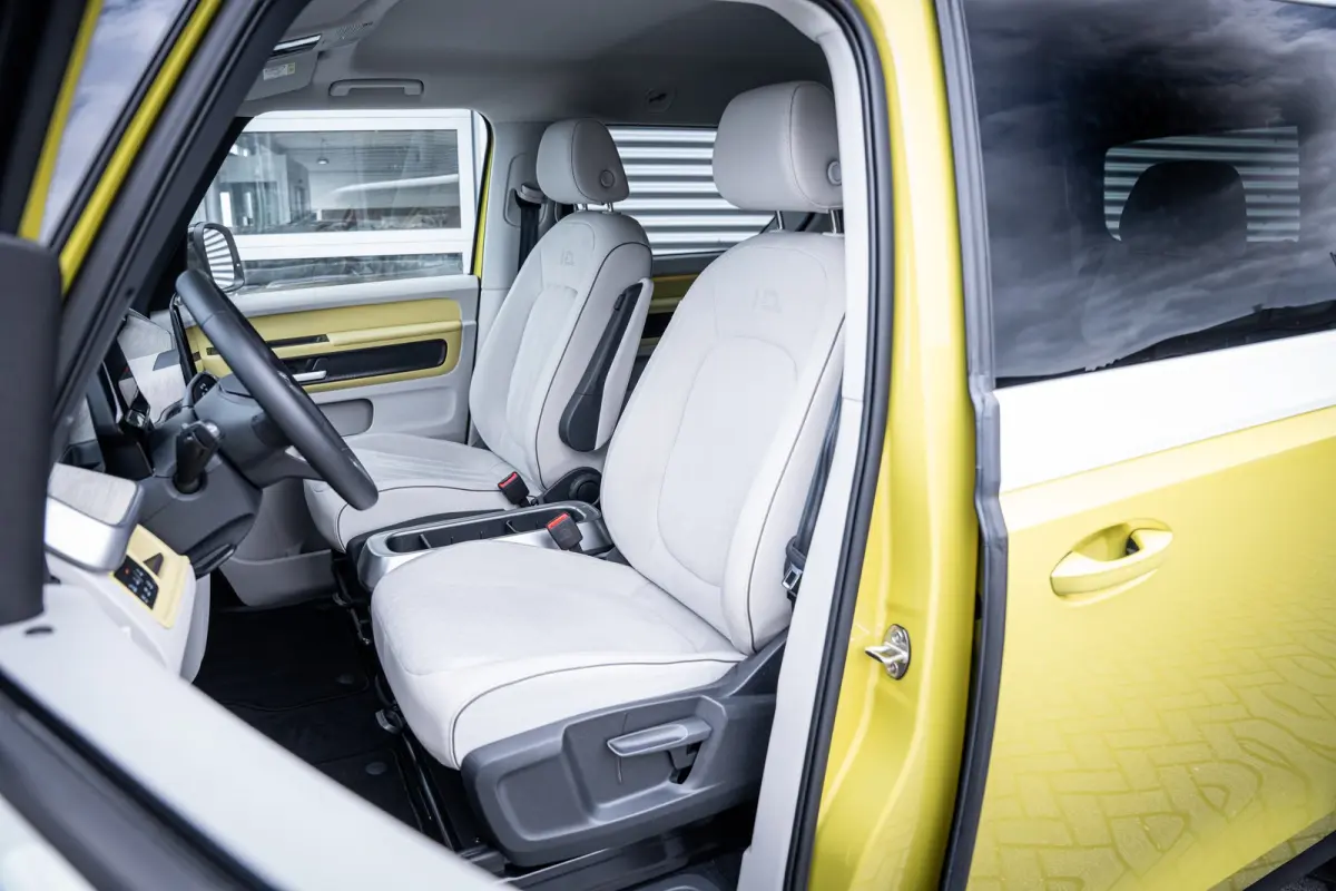 1st 77kWh 204pk | Trekhaak | SOH 96% | Elektrische schuifdeuren | Elektrische achterklep | Adaptive cruise control | Stoelverwarming | 20" LMV