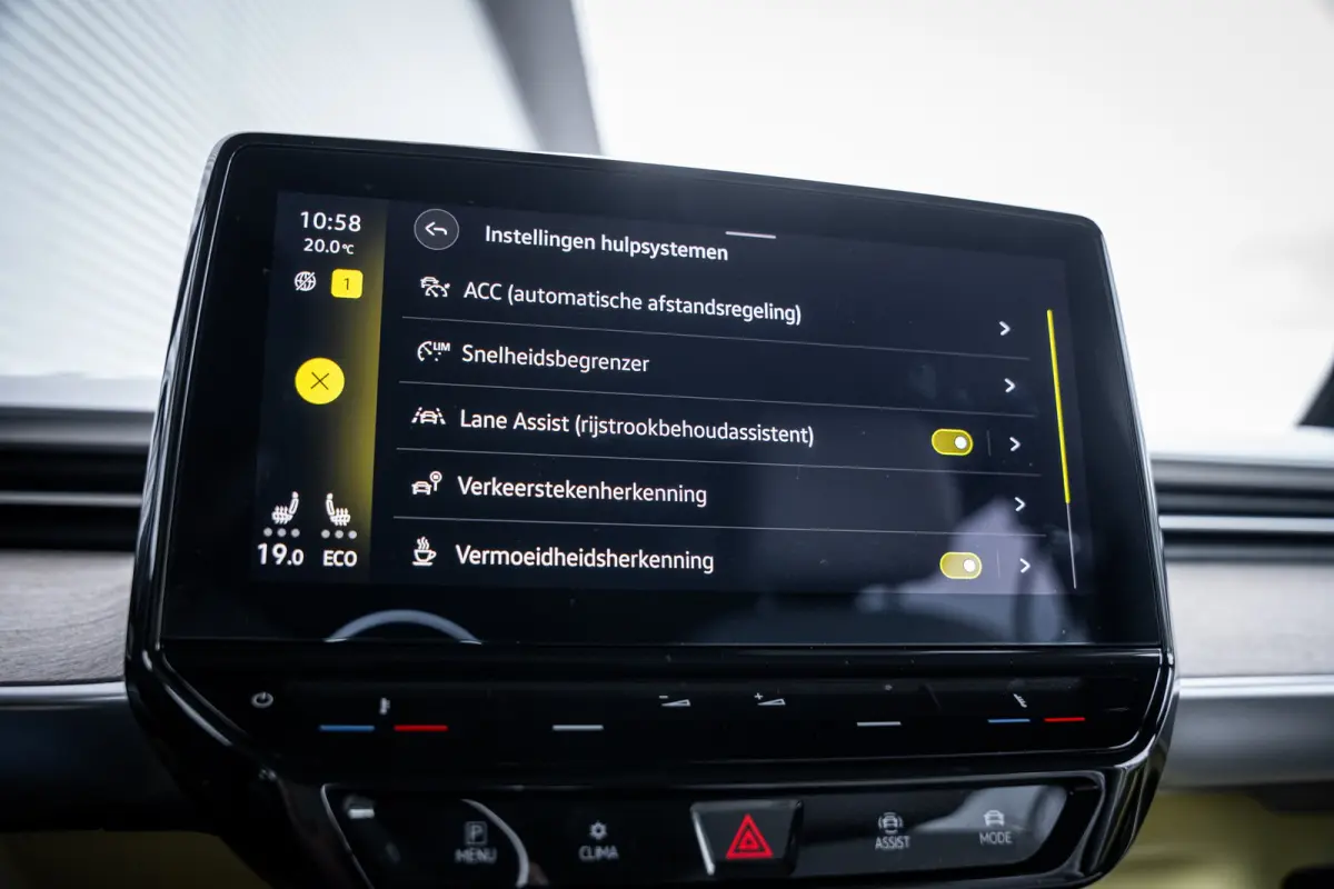1st 77kWh 204pk | Trekhaak | SOH 96% | Elektrische schuifdeuren | Elektrische achterklep | Adaptive cruise control | Stoelverwarming | 20" LMV