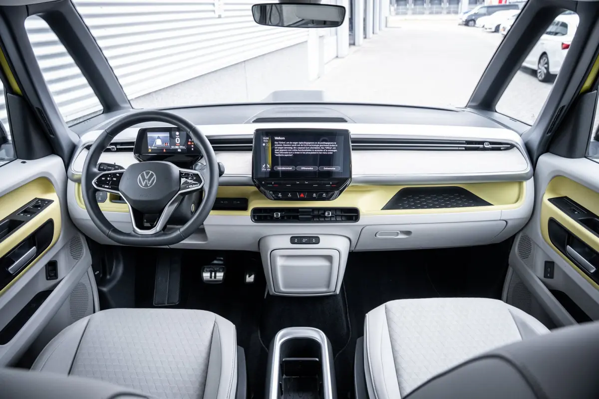 1st 77kWh 204pk | Trekhaak | SOH 96% | Elektrische schuifdeuren | Elektrische achterklep | Adaptive cruise control | Stoelverwarming | 20" LMV