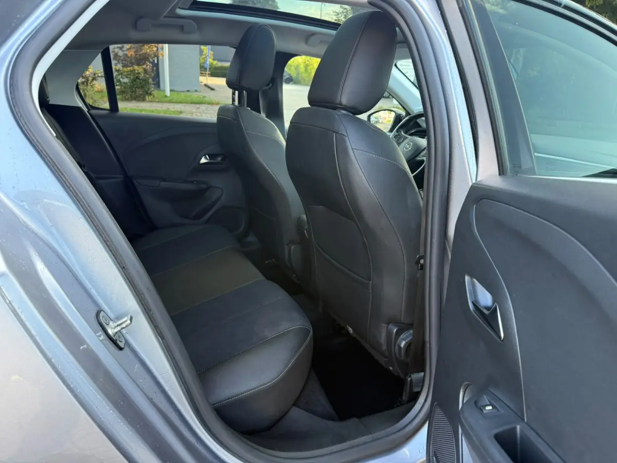 1.2 Sport Sky, Panorama, Navigatie, Dealer auto, Stoel/Stuur verwarming, Airco