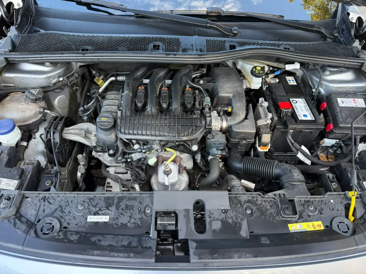1.2 Sport Sky, Panorama, Navigatie, Dealer auto, Stoel/Stuur verwarming, Airco